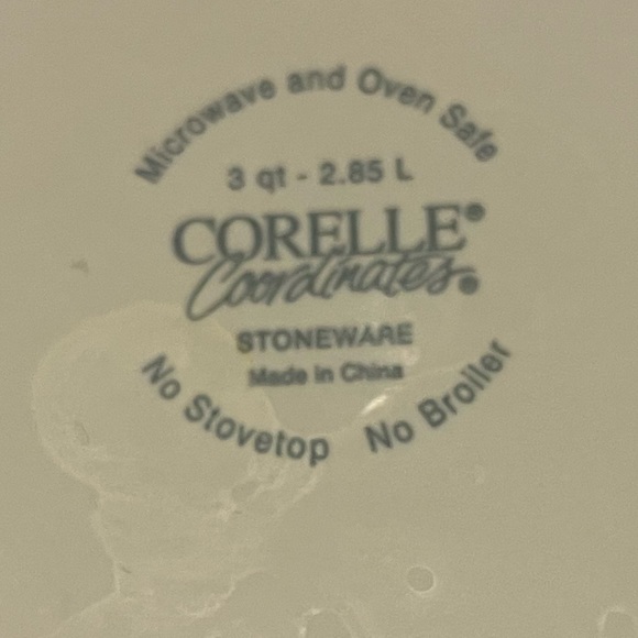 Vintage Corelle 3 quart Nesting Mixing Bowl -Iris Shadow - Picture 2 of 4